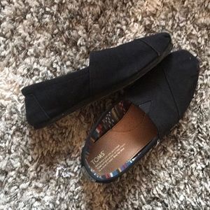 Toms black flats